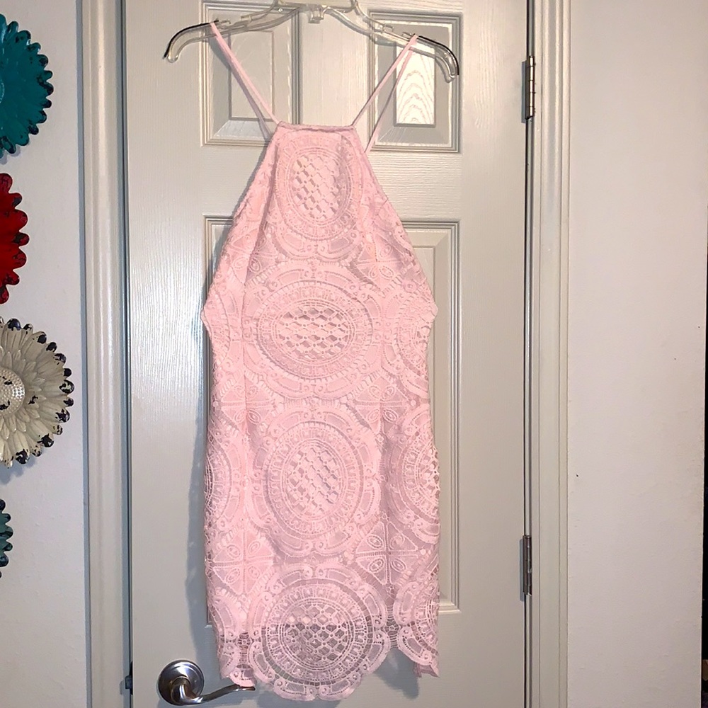 Blush crochet dress, size M